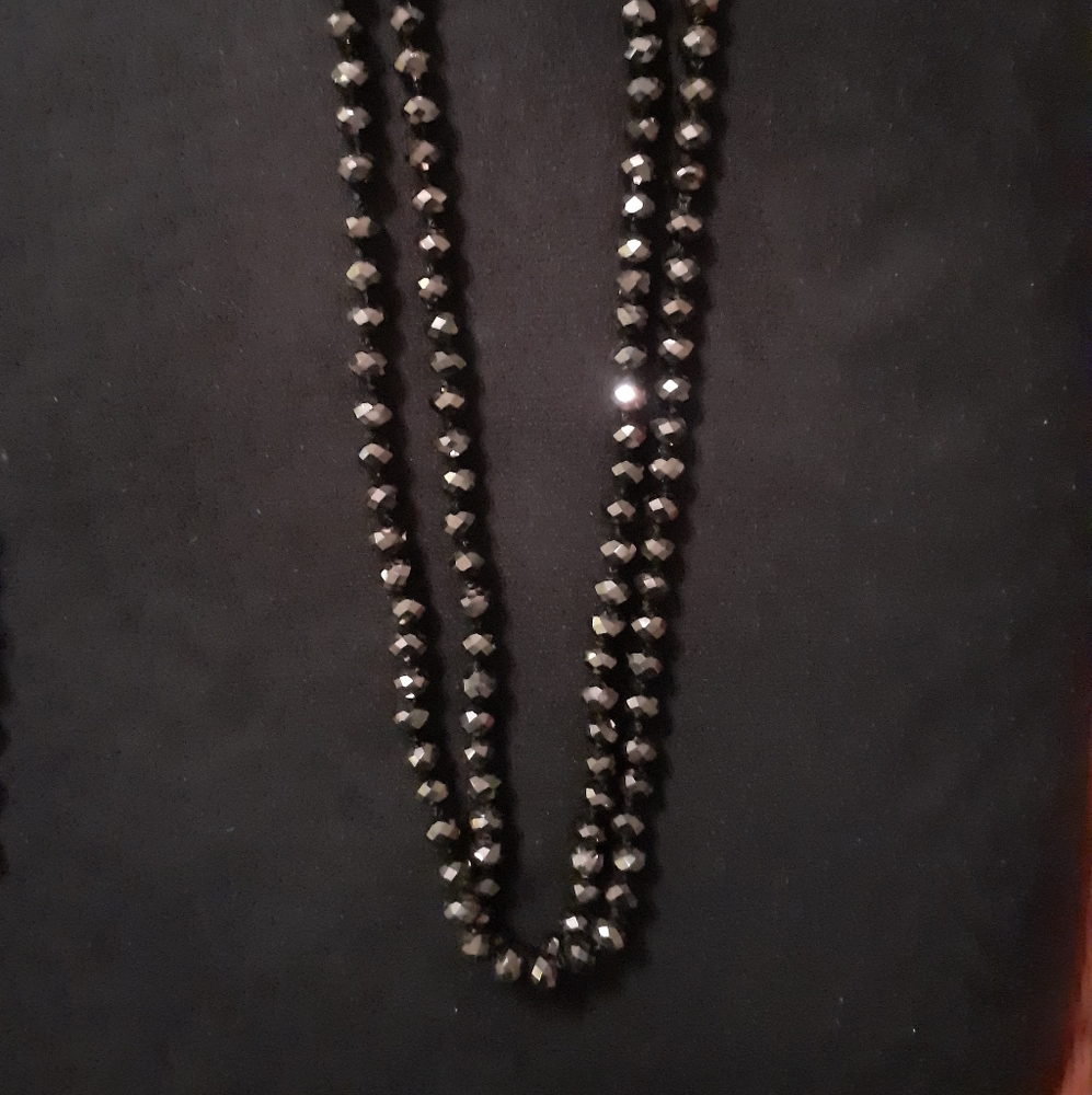 Two necklaces - Picture 3 of 4